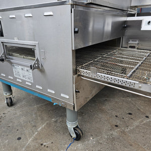 Middleby Marshall PS840G conveyor with Stand and warranty